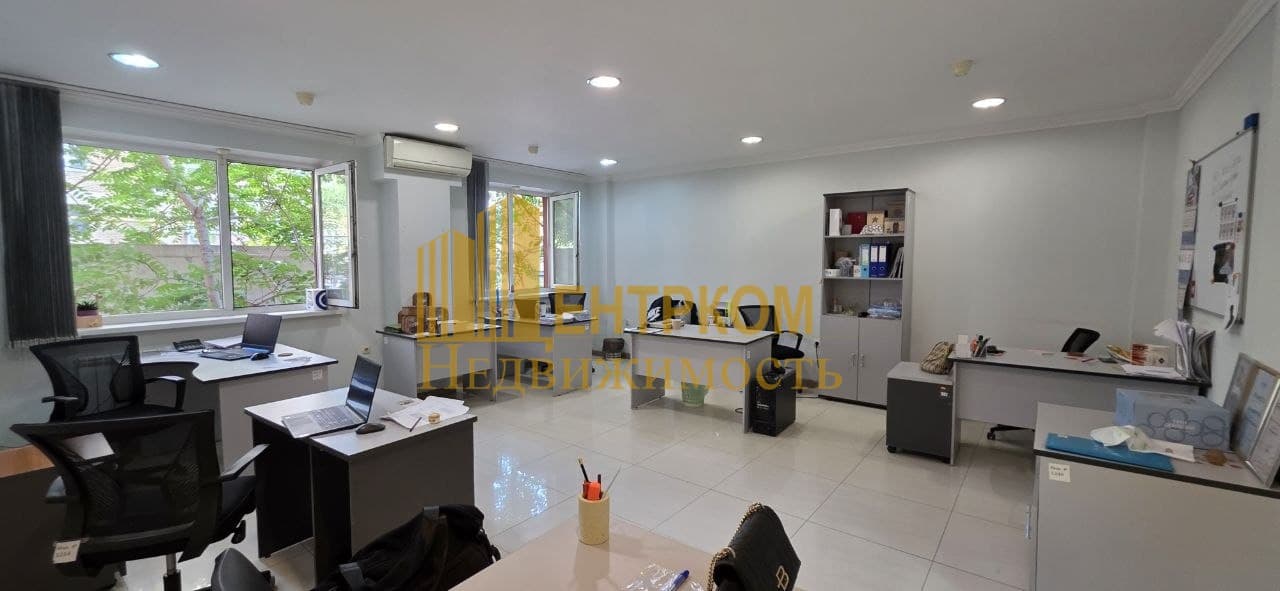 Офис 160 м², Кировский район